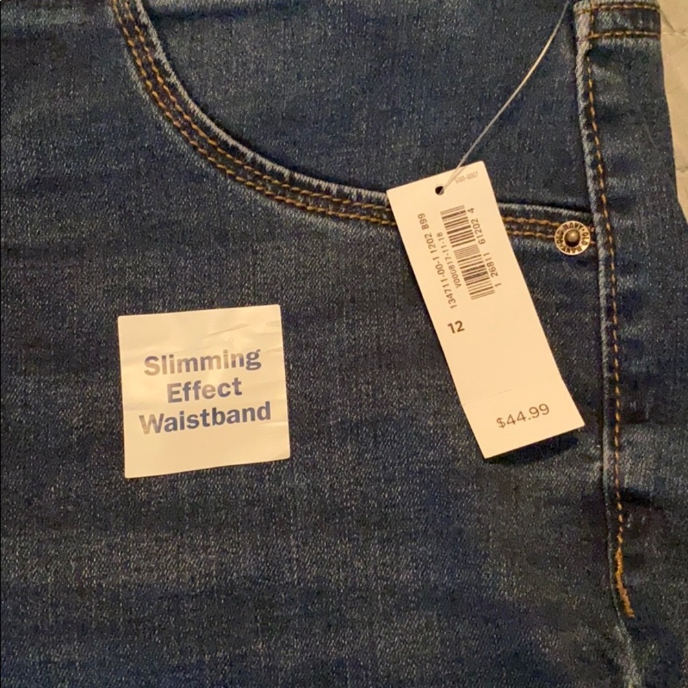 NWT Old Navy Rockstar Jeggings